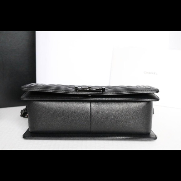 🚫SOLD🚫Rare Chanel So Black Boy Bag - Picture 7 of 8
